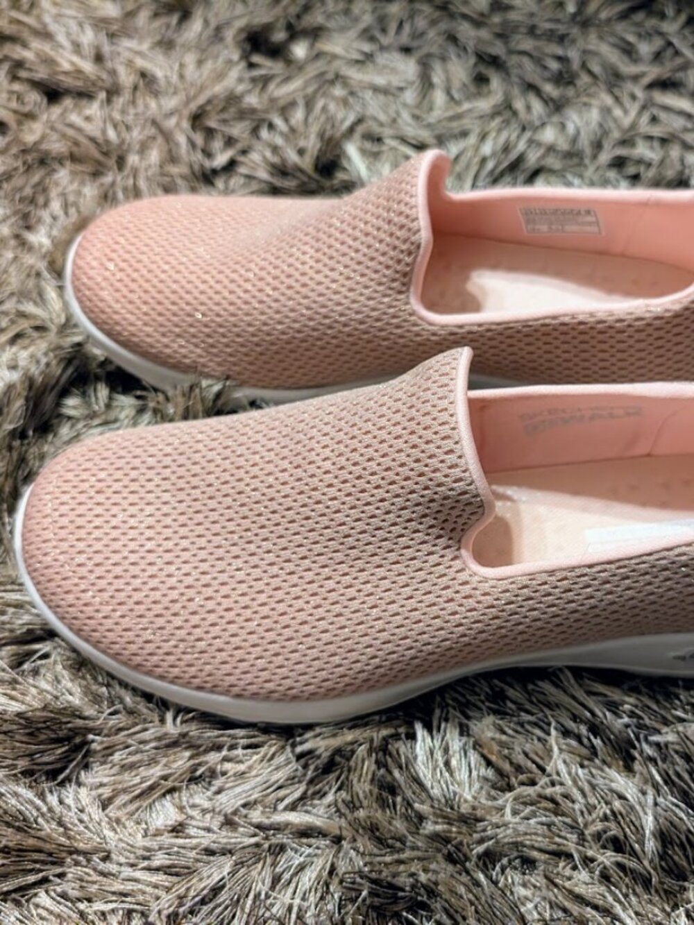Skechers Air Cooled Goga Mat Shoes Rose Gold Shimmer 7.5M NEW RARE!